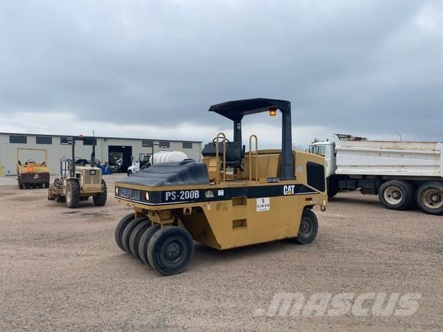 CAT PS200B Rodillos sobre neumáticos