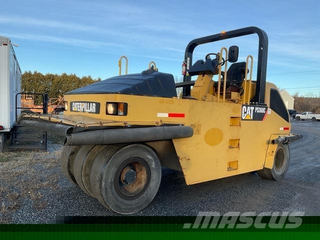 CAT PS360C Rodillos sobre neumáticos