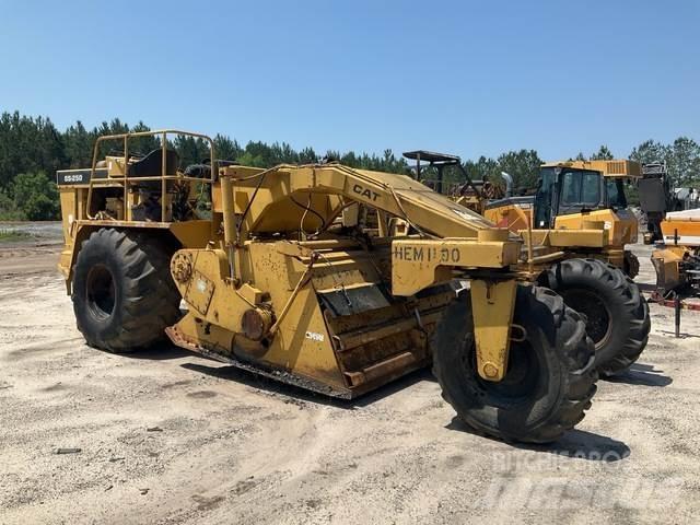 CAT SS-250 Compactadores de suelo