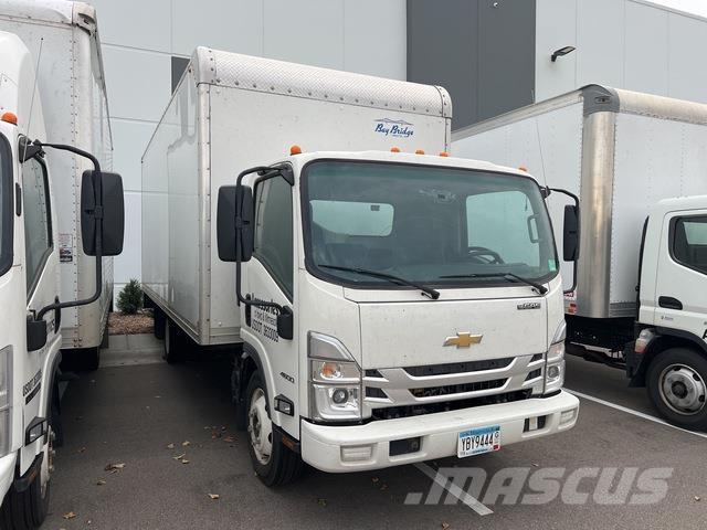Chevrolet 4500 Camiones caja cerrada