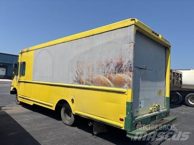 Chevrolet P30 Furgonetas de caja cerrada