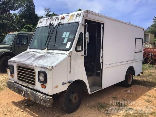 Chevrolet P30 Furgonetas de caja cerrada