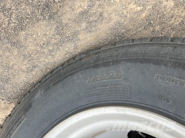 CIMC  Plataforma plana/laterales abatibles