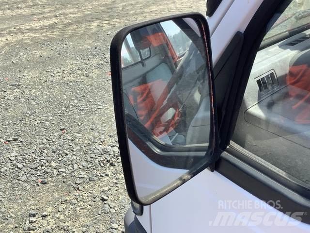 Cushman  Maquinaria para servicios públicos