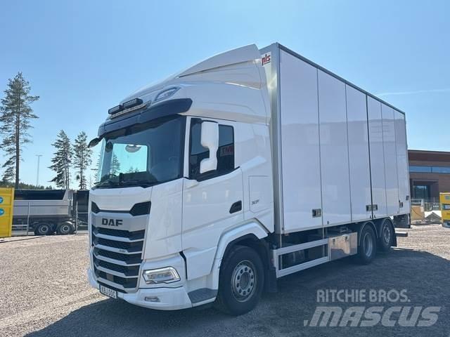 DAF XF 530 FAN Camiones caja cerrada