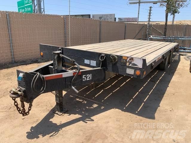  Denair Remolques para transporte de vehículos
