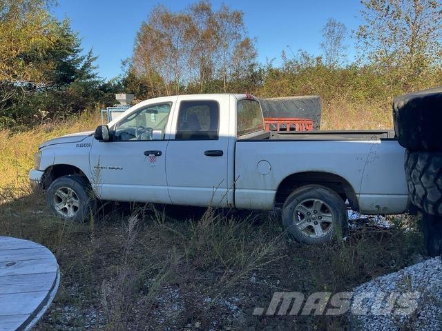 Dodge Ram 1500 Furgonetas caja abierta