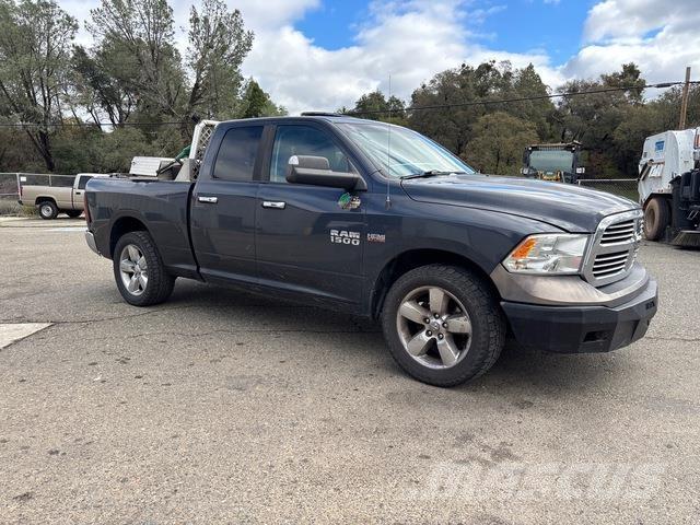 Dodge Ram 1500 Furgonetas caja abierta