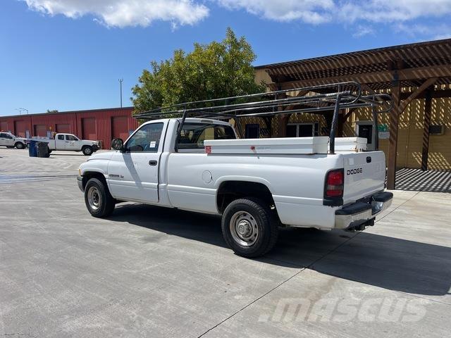 Dodge Ram 2500 Furgonetas caja abierta