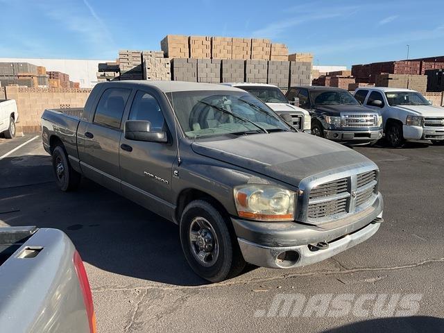 Dodge Ram 2500 Furgonetas caja abierta