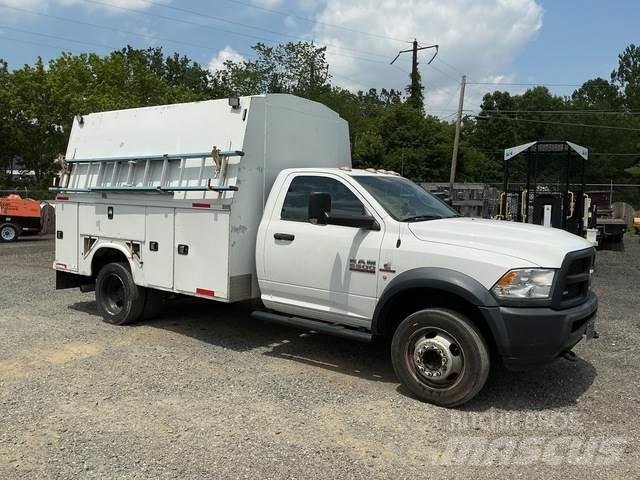 Dodge Ram 5500 Furgonetas caja abierta