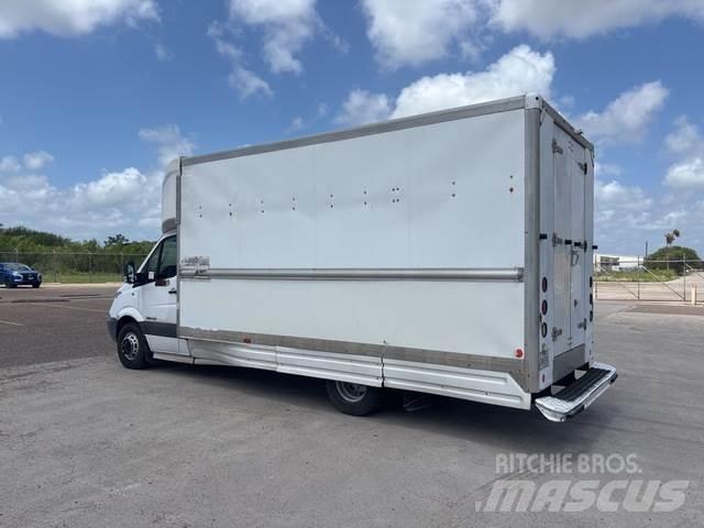 Dodge Sprinter Camiones caja cerrada