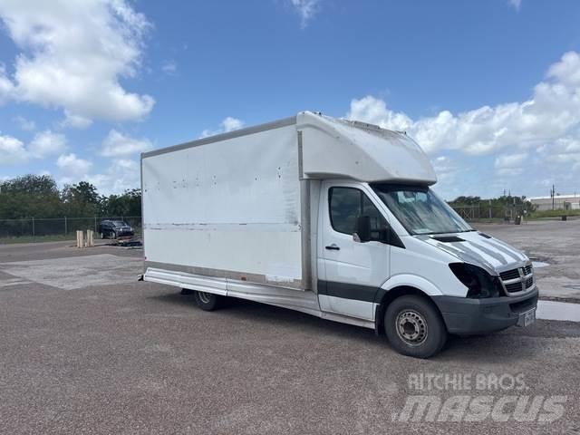Dodge Sprinter Camiones caja cerrada