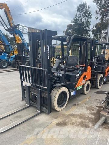 Doosan D30S7 Otras carretillas elevadoras