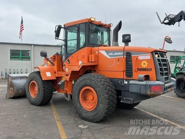Doosan DL220-5 Cargadoras sobre ruedas