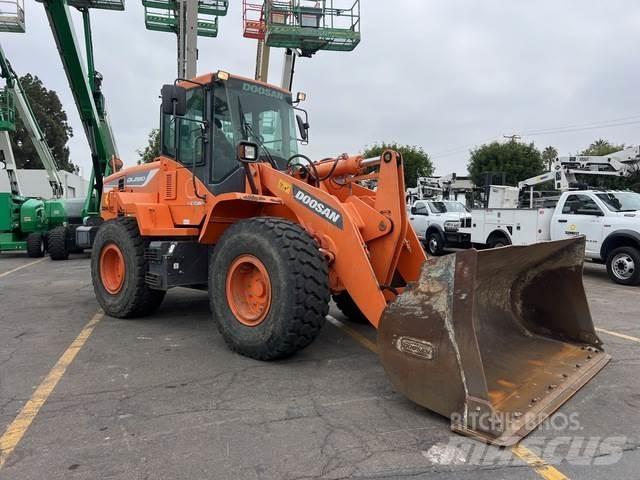 Doosan DL220-5 Cargadoras sobre ruedas