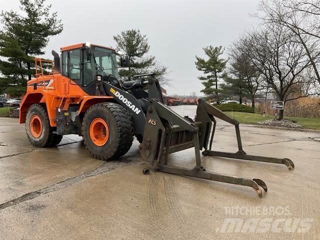 Doosan DL300-5 Cargadoras sobre ruedas