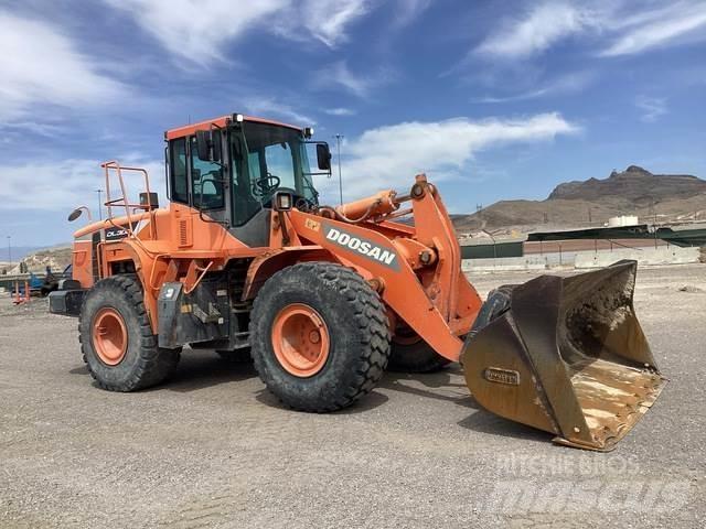 Doosan DL300-5 Cargadoras sobre ruedas