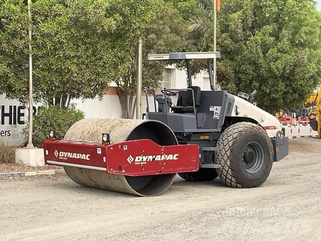Dynapac CA305 Rodillos de un solo tambor