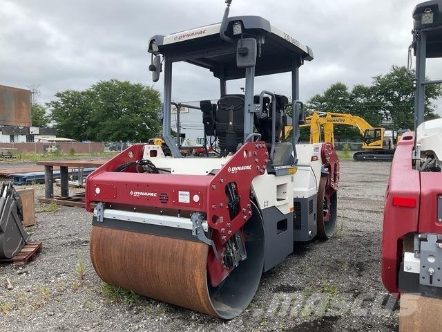 Dynapac CC2200 Rodillos de doble tambor