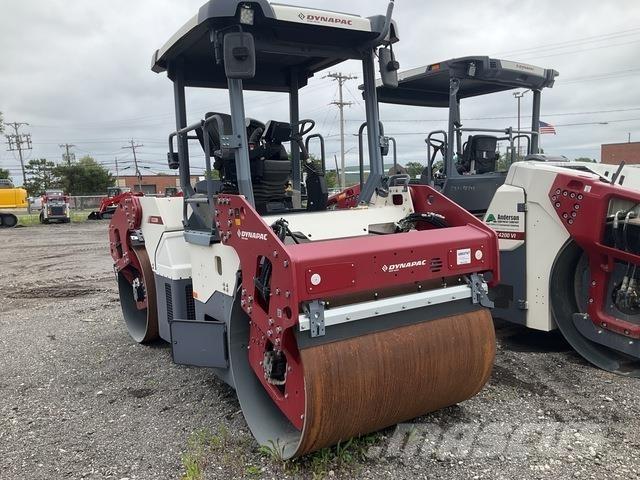 Dynapac CC2200 Rodillos de doble tambor