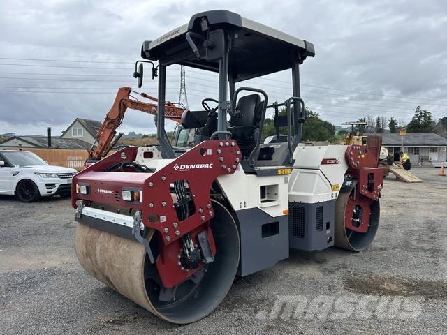 Dynapac CC2200 Rodillos de doble tambor