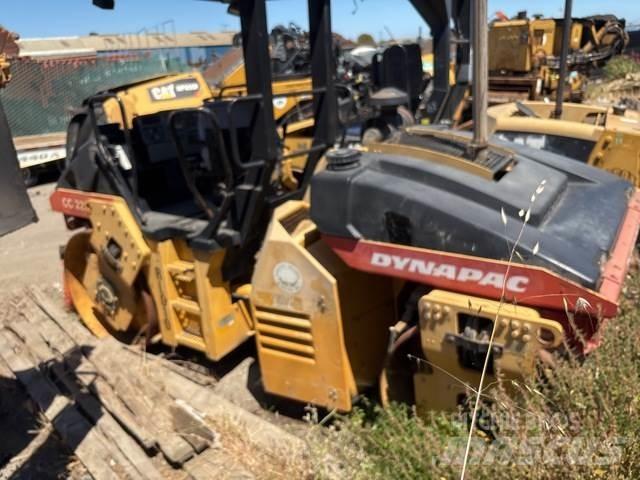 Dynapac CC222 Rodillos de doble tambor
