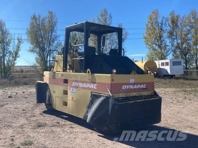 Dynapac CP221 Rodillos sobre neumáticos