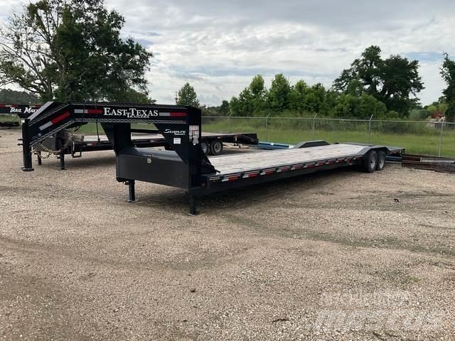 East Mfg Texas Remolques para transporte de vehículos