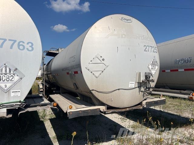 Etnyre  Vehículos de transporte de materiales