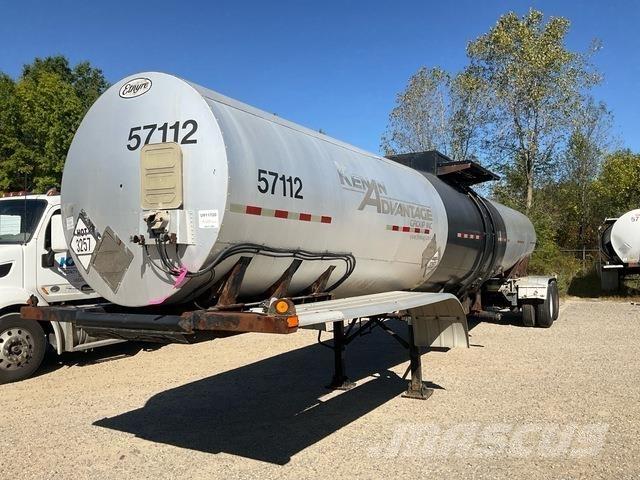Etnyre  Vehículos de transporte de materiales