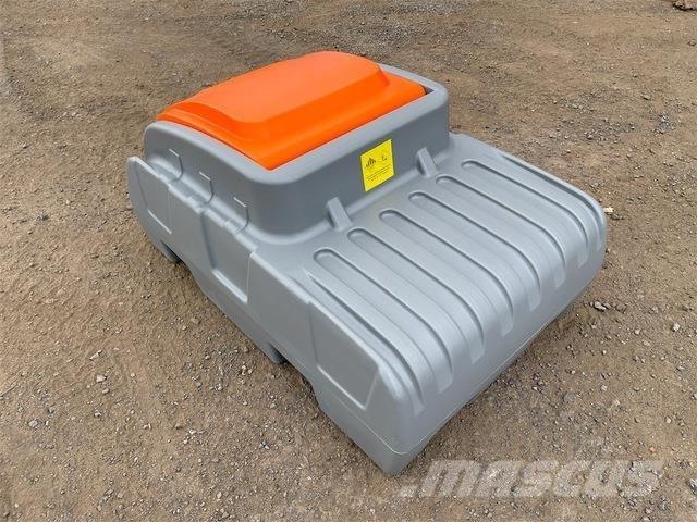  EXEQ DD200 Depósitos de combustible y aditivos