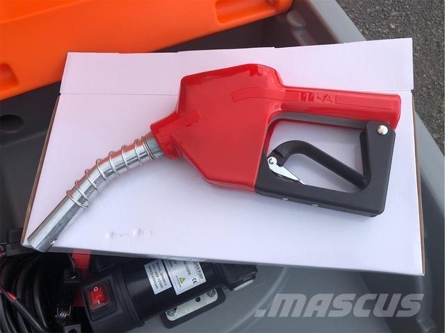  EXEQ DD210 Depósitos de combustible y aditivos