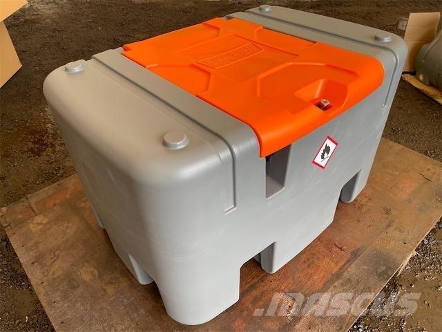  EXEQ DD400 Depósitos de combustible y aditivos