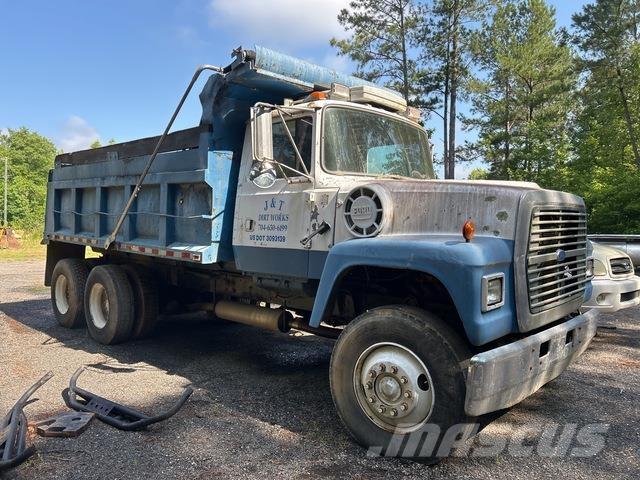 Ford 8000 Camiones bañeras basculantes o volquetes