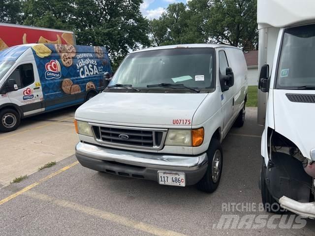 Ford E-150 Furgonetas /Furgón