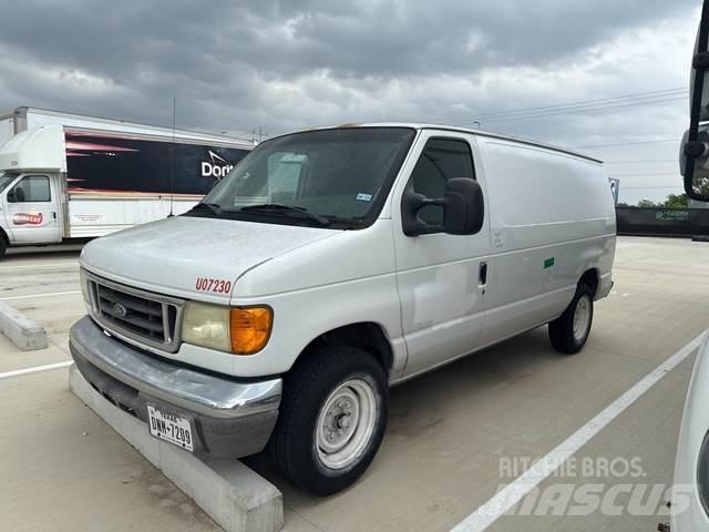 Ford E-150 Furgonetas /Furgón
