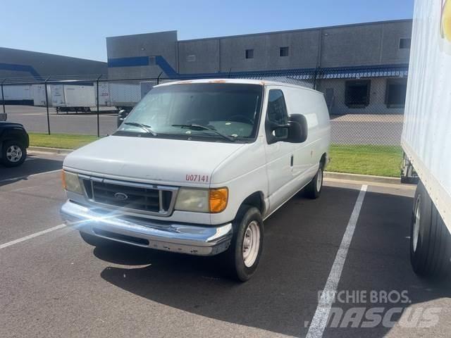 Ford E-150 Furgonetas /Furgón