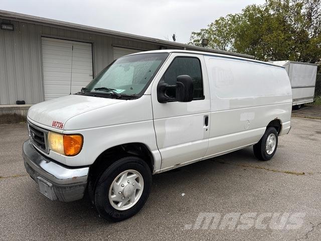 Ford E-150 Furgonetas /Furgón