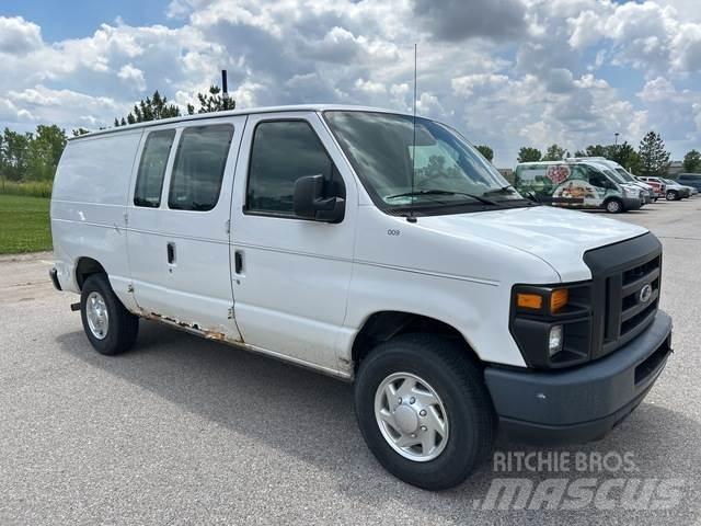 Ford E-250 Furgonetas /Furgón