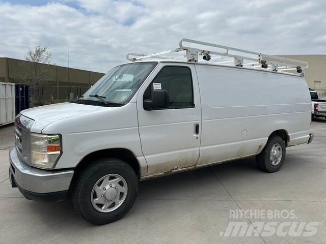 Ford E-250 Furgonetas /Furgón