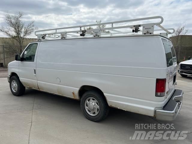 Ford E-250 Furgonetas /Furgón