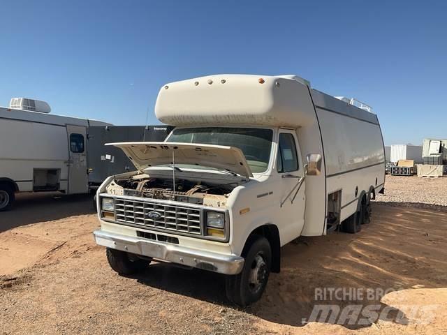Ford E-350 Furgonetas /Furgón