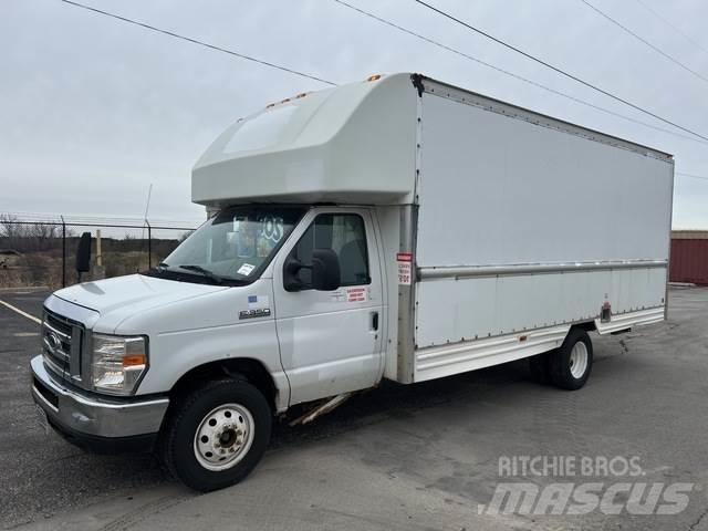 Ford E-350 Camiones caja cerrada