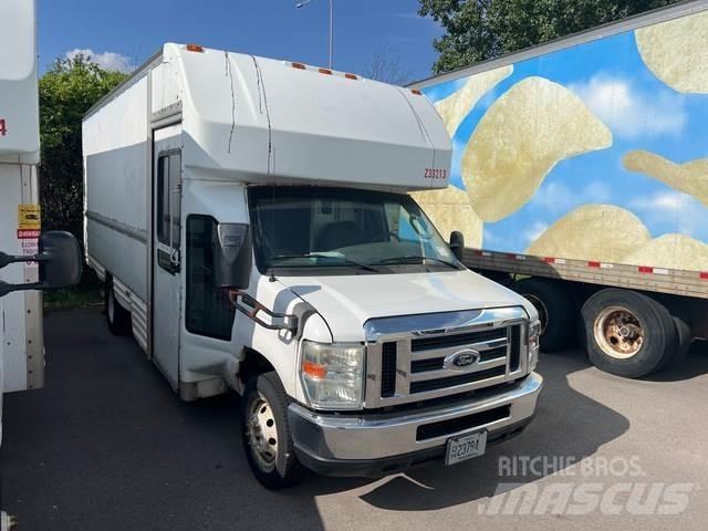 Ford E-350 Furgonetas de caja cerrada