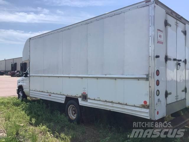 Ford E-350 Furgonetas de caja cerrada
