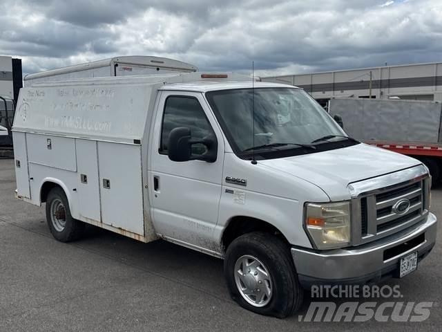Ford E-350 Furgonetas caja abierta