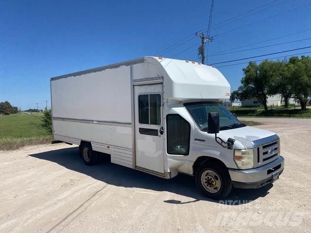 Ford E-350 Furgonetas de caja cerrada