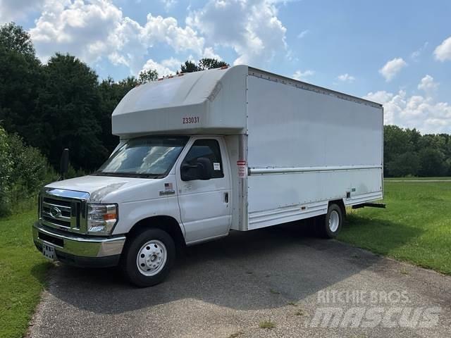 Ford E-350 Furgonetas de caja cerrada