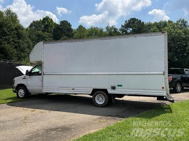 Ford E-350 Furgonetas de caja cerrada